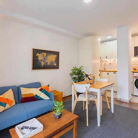 Cosy Remodeled Apartment In The City Center Fundão Екстериор снимка