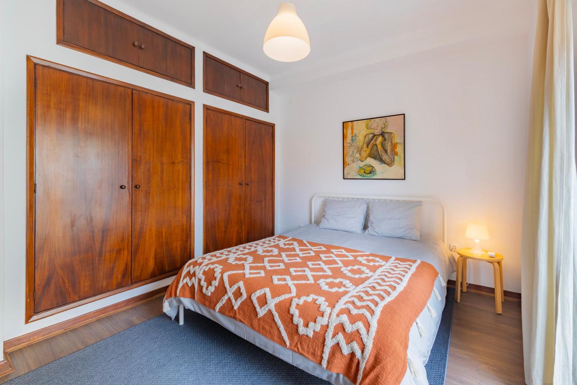 Cosy Remodeled Apartment In The City Center Fundão Екстериор снимка
