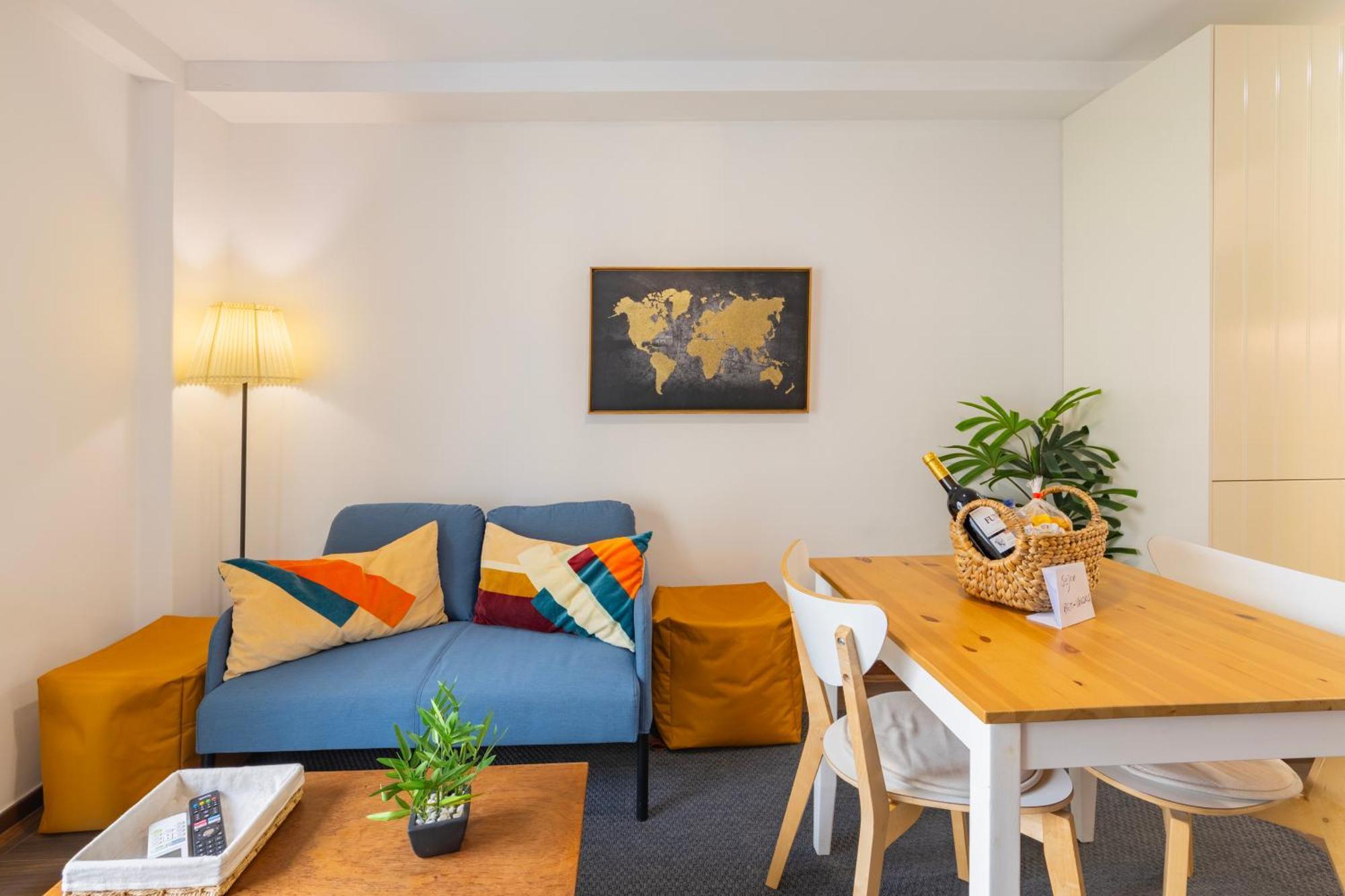 Cosy Remodeled Apartment In The City Center Fundão Екстериор снимка
